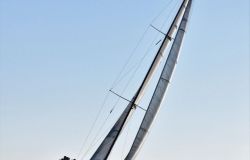 Vela, campionato invernale, due regate tra vento e gelo