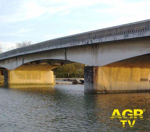 Ponte della Scafa si torna alla normalità