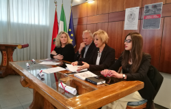 Fiumicino, per l'8 marzo il comune distribuirà nelle scuole la Carta dei diritti della Bambina