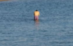 Voglia d'estate, litorale pieno di turisti nel week end e primi bagni