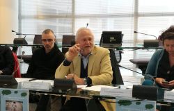 Fiumicino, bomba rudimentale contro la sede dell'associazione  punto11