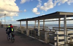 Ostia, spiagge libere.... in ritardo