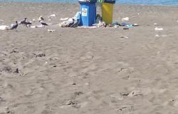 Ostia, dopo il 1 maggio, spiagge libere nel degrado