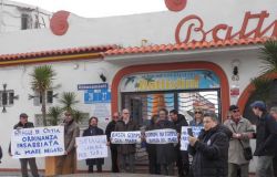 Ostia, ritardi amministrativi nella pubblicazione, a rischio annullamento multe e verbali