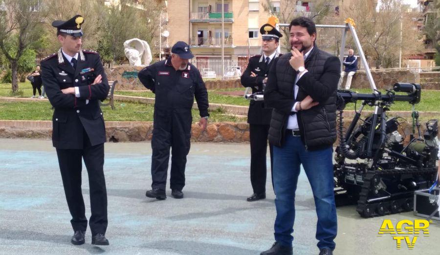 Ostia, a piazza Gasparri.... lezione di legalità Ostia, a piazza Gasparri.... lezione di legalità