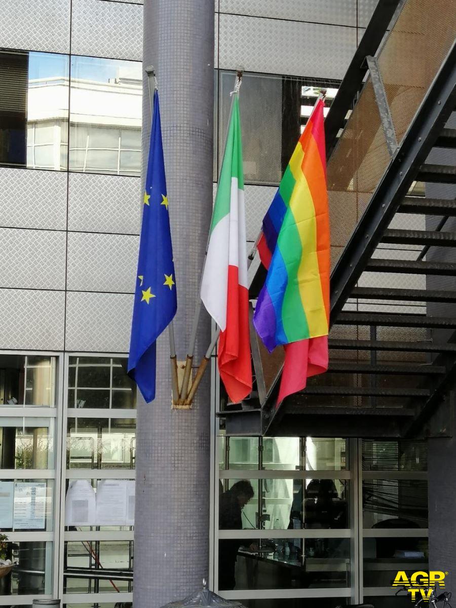Fiumicino, la giornata contro l'omofobia, la battaglia per i diritti e l'uguaglianza di tutti