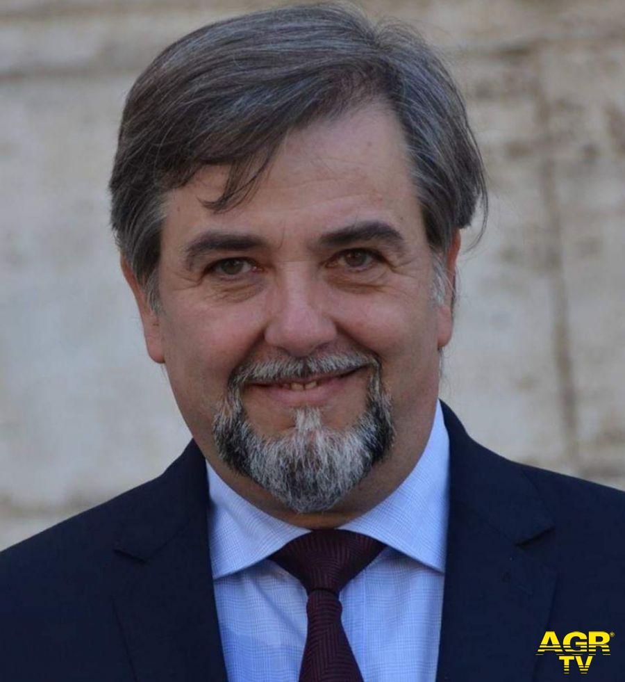 Ostia, moria di pesci ed inquinamento, nel canale dei pescatori Ostia, moria di pesci ed inquinamento, nel canale dei pescatori
