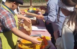Tragliatella, recita dei bambini sugli antichi mestieri