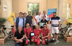 Municipio X, da Ostia a Parigi in bici per solidarietà