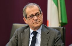 Smentita del ministro Tria: Nessuna lite con il ministro Salvini sulla flat tax