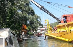 Fiumicino,recupero dei relitti affondati nel Tevere