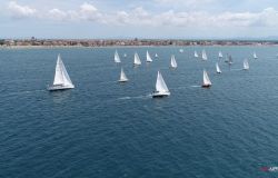 100 vele, domani al porto, convegni e sport