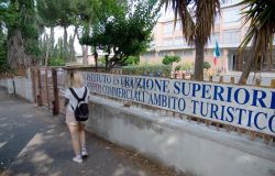 Ostia, studio e lavoro, primo protocollo per i giovani del Lazio