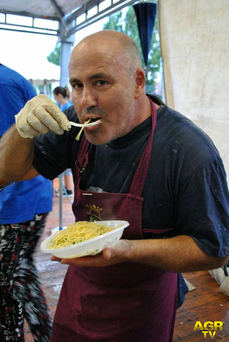 Fiumicino, torna la spaghettongola