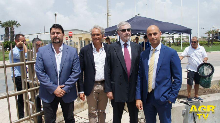 Ostia, al porto turistico il primo sistema 'mangiaplastica'