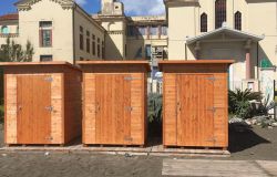 Ostia, sostituiti i bagni chimici incendiati