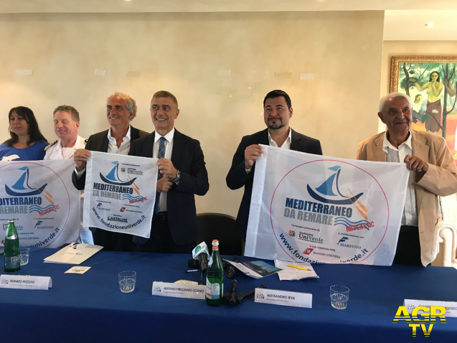 Ostia, Mediterraneo da remare...ha fatto tappa al porto di Roma