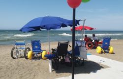 Palidoro, inaugurata una spiaggia accessibile a tutti