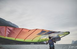 Vela, al via le regate del mondiale classe Olimpica RS-X