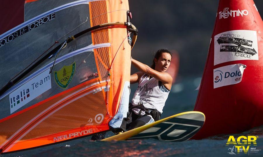 Vela, mondiale windsurf sul lago di Garda, Marta Maggetti superstar Vela, mondiale windsurf sul lago di Garda, Marta Maggetti superstar