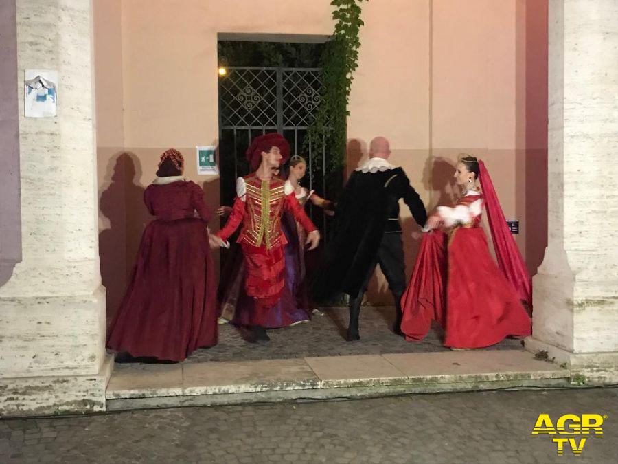 Ostia, danze rinascimentali al Chiostro Ostia, danze rinascimentali al Chiostro