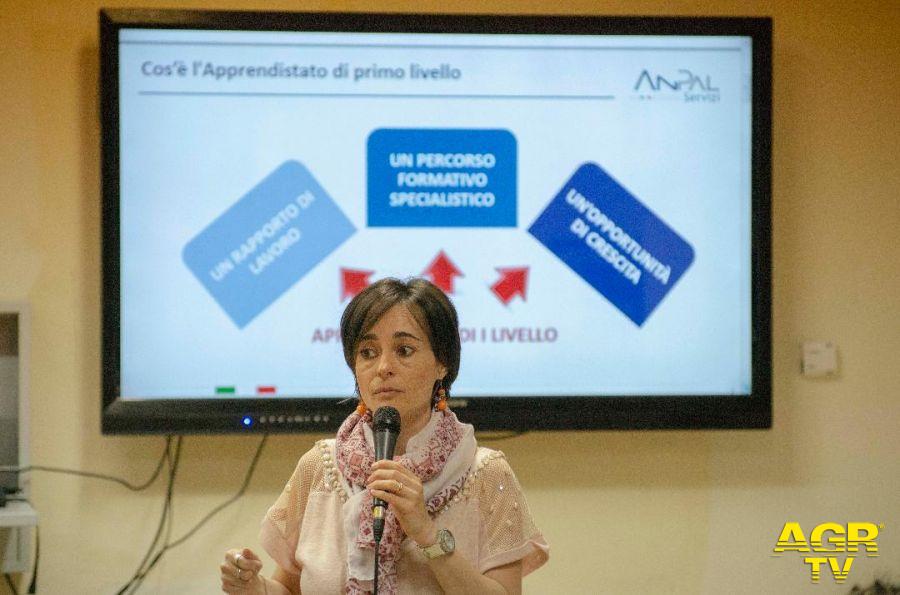 Ostia, firmato il protocollo per affiancare alla formazione l'apprendistato Ostia, firmato il protocollo per affiancare alla formazione l'apprendistato