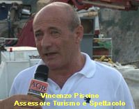 Cetara: Grande pesca di alici nella notte delle Lampare Cetara: Grande pesca di alici nella notte delle Lampare