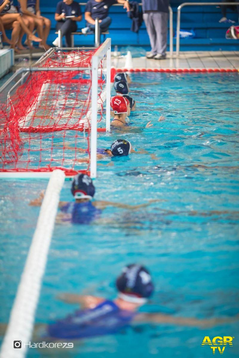 Ostia, lo sport entra in vasca....contro il bullismo