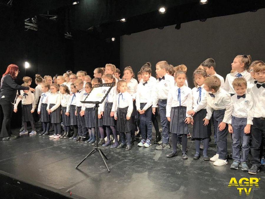 Ostia, al teatro del Lido celebrata la Giornata mondiale dell'infanzia Ostia, al teatro del Lido celebrata la Giornata mondiale dell'infanzia