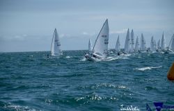 Vela, mondiale Laser a Melbourne, Spadoni nella Top 20
