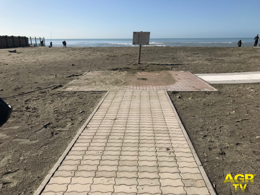 spiaggia grigia spiaggia grigia