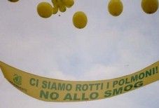 Smog, allarme traffico a Roma Smog, allarme traffico a Roma