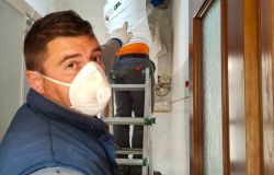 Fiumicino, operai al lavoro alle case poplari Ater