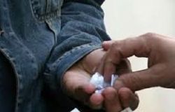 Roma, Continuano i controlli della Polizia di Stato: 13 le persone arrestate e 4 quelle denunciate per possesso e spaccio di sostanze stupefacenti