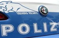 Genzano. Droga e soldi “sottovuoto”: la Polizia di Stato arresta 2 pusher e sequestra quasi 1 chilo di droga tra cocaina, hashish e marijuana