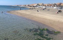 Ostia, il M5S chiede il prolungamento della stagione balneare a fine ottobre