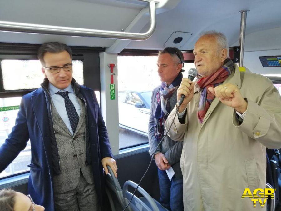 Montino nel giro di prova del bus Trotta Montino nel giro di prova del bus Trotta