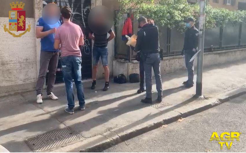 Roma,Piazza dei Cinquecento, arrestati dalla Polizia di Stato per rapina aggravata due somali “armati” di bottiglie di vetro