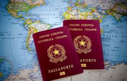 Da luglio il passaporto si rilascia anche negli uffici postali