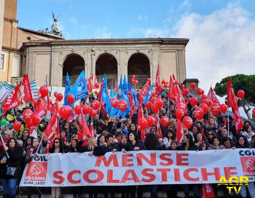 Roma, mense scolastiche, sciopero degli addetti il prossimo 31 gennaio
