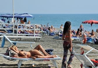 Federbalneari Italia presenta il piano per il rilancio del turismo