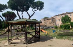 Ostia Antica, moduli giochi riaperti ma sono... da cambiare