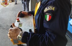 Anzio, la polizia confisca beni per oltre un milione di euro