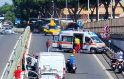 Motociclista soccorso da elicottero a Roma