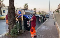 Piano Mare, AMA accellera: più differenziata,pulizie e campagna anti abbandono di guanti e mascherine