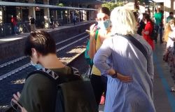 Bordoni (Lega): se sui mezzi pubblici si viaggia ammassati, non ha senso chiudere bar e ristoranti