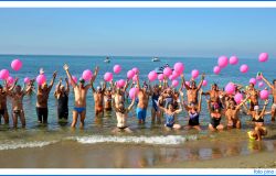 Swin for fun, nuotata solidale ad Ostia