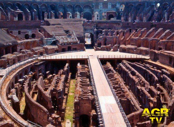 Roma: monumenti a rischio traffico Roma: monumenti a rischio traffico