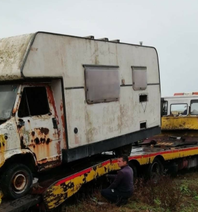 Ostia, via le roulotte dal lungomare, alloggi definitivi per gli abitanti