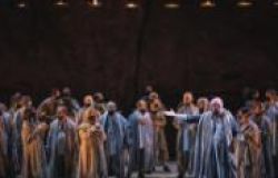 Teatro del Maggio Musicale Fiorentino Il Nabucco sul palco del Maggio0